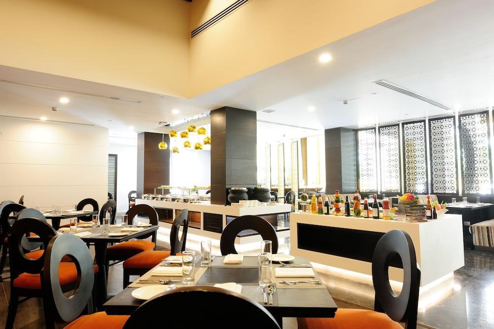 Country Inn & Suites By Radisson, Gurugram Sohna Road Екстериор снимка