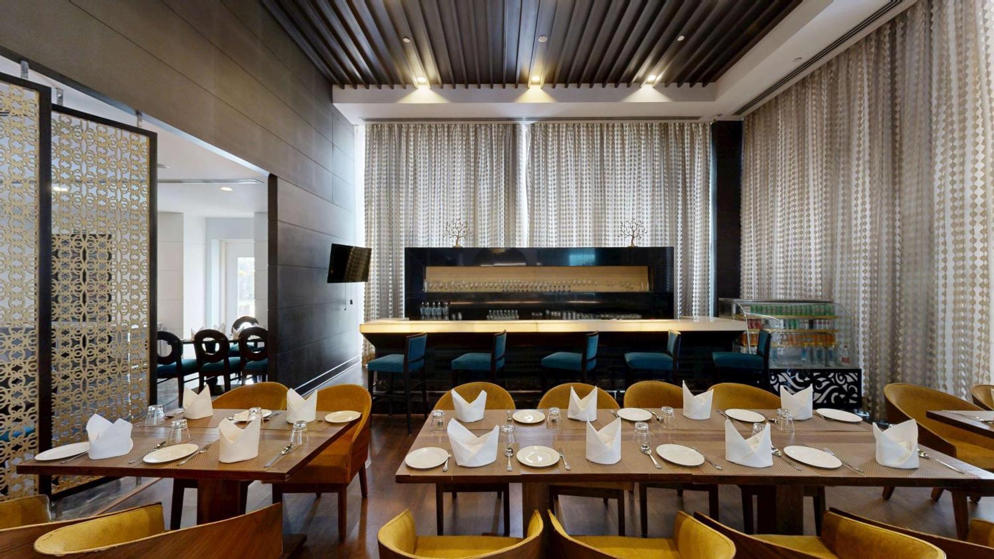 Country Inn & Suites By Radisson, Gurugram Sohna Road Екстериор снимка