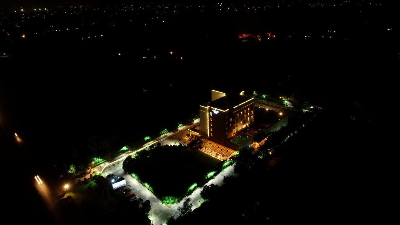 Country Inn & Suites By Radisson, Gurugram Sohna Road Екстериор снимка
